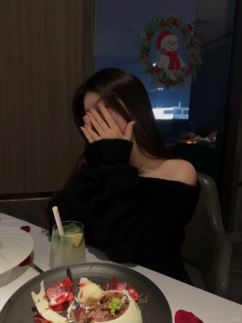 和她约会_1_啊呜_来自小红书网页版.jpg