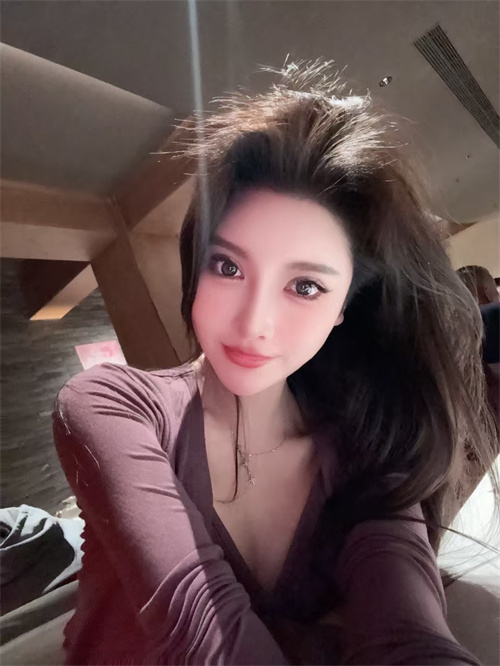 124125rhycc35wjy7qggcc.jpg
